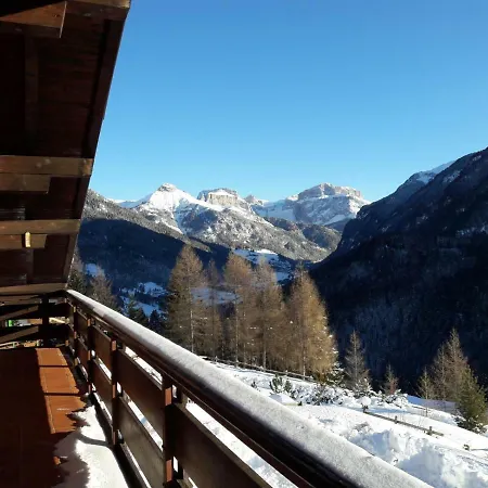 Chalet Relax Pozza di Fassa Esterno foto